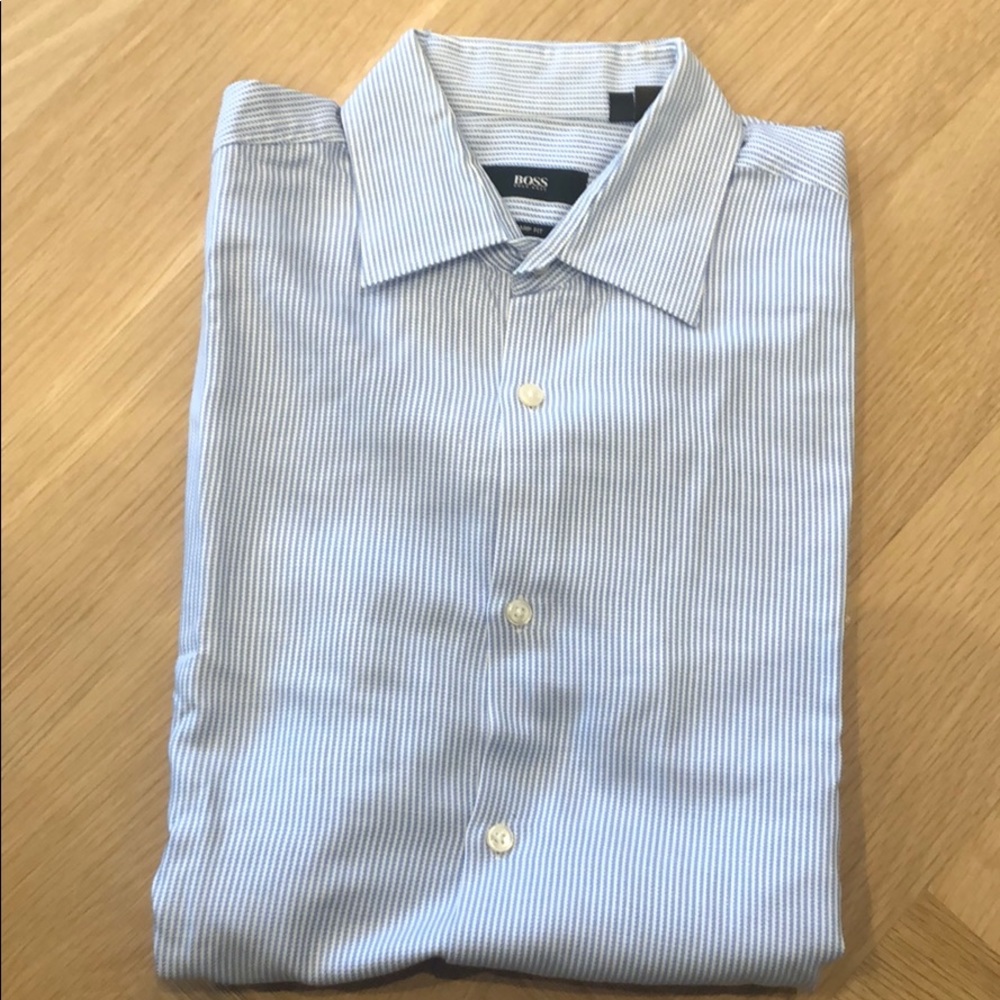Hugo boss button down shirt 100% cotton